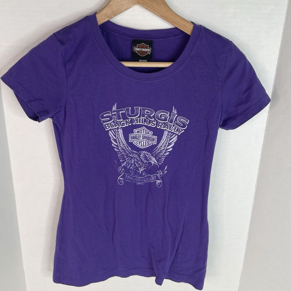 Harley Davidson Women’s V Neck T Shirt Small, Purple Sturgis SD Eagle 82nd Anniv